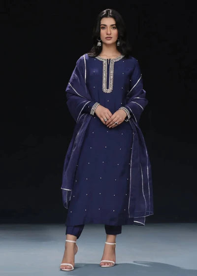 Sarah Khan - Naz