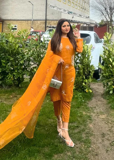 Sahar - Client Diary