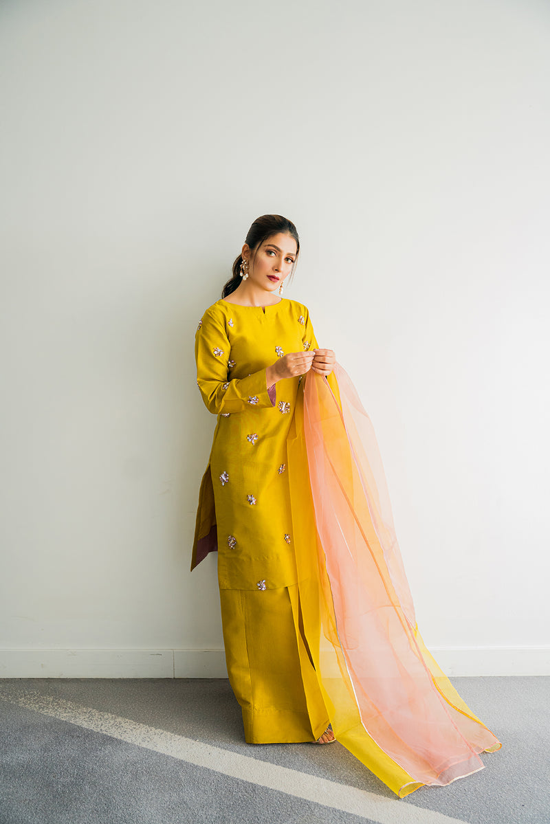 Ayeza Khan Sublime | Luxury Pret Design by Allure by IH Ayeza Khan Sublime | Luxury Pret Design by Allure by IH